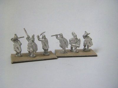 Armoured Gauls
Warriors In Mail GL04 
Keywords: gallic