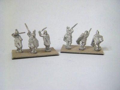 Armoured Gauls
Warriors In Mail GL04 
Keywords: gallic