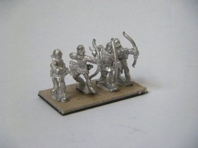 100YW Longbowmen
Longbowmen RMO-04 They come with separate bundles of arrows which need to be glued to the figures
Keywords: 100YW