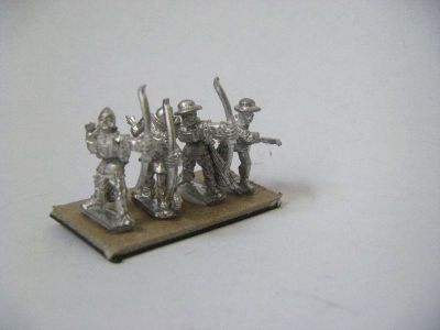 100YW Longbowmen
Longbowmen RMO-04 They come with separate bundles of arrows which need to be glued to the figures
Keywords: 100YW