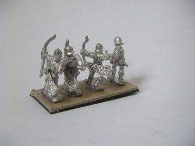 100YW Longbowmen
Longbowmen RMO-04 They come with separate bundles of arrows which need to be glued to the figures
Keywords: 100YW