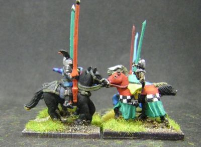 3D printed Early Knights 
Size comparison with Corvus Belli (standard size print from Eskice files) 
Keywords: efknights