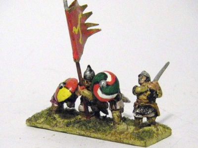 Viking Infantry Standard Bearers
Hand made standard from metal foil
Keywords: viking scotsisles