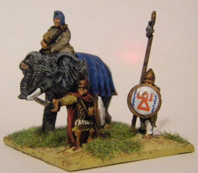 Carthaginian Officers from Xyston plus Numidian Elephant 
Carthaginian officer pack - the standards are supplied as "heads" - add your own pole
Keywords: LCART NUMIDIAN