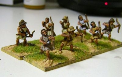 Cretan Archers
Xyston Cretan archers. They may well be their "standard" greek archer, as bizzarrely their catalogue shows the Cretan without a hat. But everyone knows Cretans have hats... They are a reasonable size for Xyston
Keywords: hskirmisher
