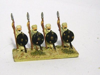 Arab Spearmen 
The legendary Essex spearman (AEA 11), From [url=http://www.essexminiatures.co.uk/frames15anc.html]Essex's generic Arab ranges[/url]
Keywords: arab khurasanian umayyad bedouin berber