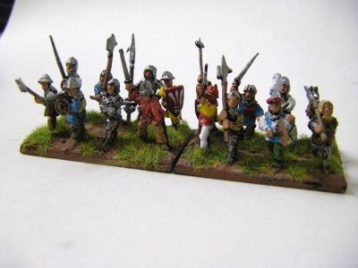Medieval Foot Mixed weapons
New Era ranges from [url=http://www.donnington-mins.co.uk/]Donnington[/url]. These are a mix of the Swiss, Low Countries and 100YW Men at Arms ranges
Keywords: medfoot swiss lcountries emscandinavian