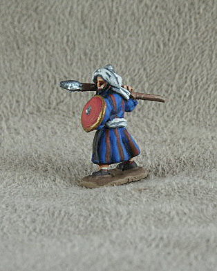 DMF11 Arab/Kurdish Javelinman 
From Donningtons Arab range. Pictures with permission of the [url=http://shop.ancient-modern.co.uk/arabs-76-c.asp]Donnington Miniatures[/url] and painted by their painting service. 
Keywords: abbasid arab ayyubid bedouin berber fatimid mamluk seljuk umayyad