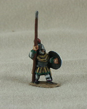 Romano-Byzantine Spearman mailshirt
Romano-Byzantines from [url=http://shop.ancient-modern.co.uk]Donnongton[/url] and painted by their painting service.  RBF06 Spearman mailshirt, pteruges, long spear, plumed spangenhelm, round shield, cloak
 
Keywords: EBYZANTINE thematic