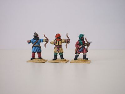Crusade Era Arab Armenian archers - 3 variants 
Arabs from [url=http://www.legio-heroica.com/Musulmani-en.html]Legio Heroica[/url], pics supplied by the manufacturer 
Keywords: Arab fatimid seljuk ayyubid mamluk berber abbasid