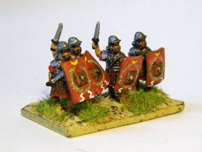Early Imperial Roman Legionaries in segmented armour
EIR Legionaries from [url=http://www.rebelminis.com/]Rebel Miniatures[/url]
Keywords: EIR