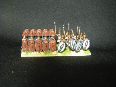 15mm almost-testudo 
Resin 1-piece casting Comparison with QRF/LKM Triarii
Keywords: LRR