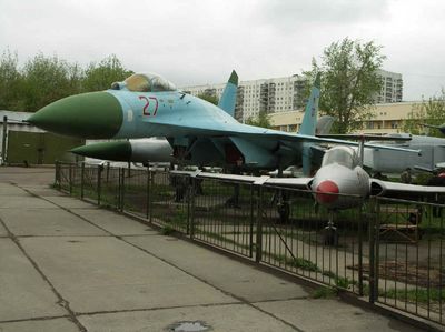 Su 27
