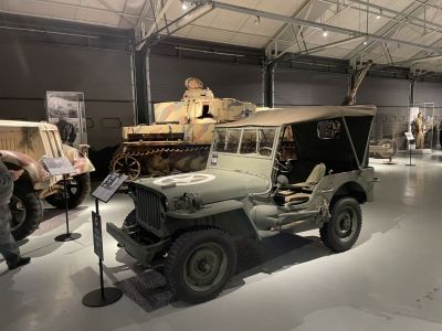 Jeep

