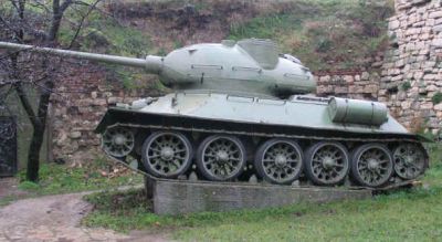 Presumably some sort of Yugoslav built T34 (with an odd looking turret) variant
