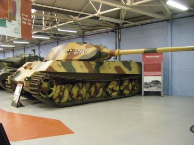 King Tiger "Porsche" Turret
The initial King Tiger design is sometimes misleadingly called the "Porsche" turret due to the belief that it was designed by Porsche for their prototype; in fact it was the initial Krupp design for both prototypes. This turret had a rounded front and steeply sloped sides, with a difficult-to-manufacture curved bulge on the turret's left side to accommodate the commander's cupola. Fifty early turrets were mounted to Henschel's hull and used in action.
