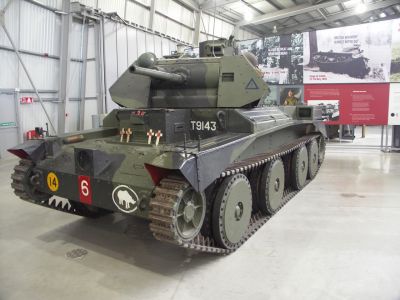 Mk IV A13 Mk II
The A13 MkII, Cruiser Tank Mk IV, had a maximum armour thickness of 30 mm, and faceted armour was mounted on the original turret's sides and rear. This gave the tank a far more modern appearance. Some Mk III tanks were re-built to Mk IV standard while at the factory.
