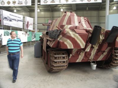 Panther
The Panther proved to be deadly in open country and long range engagements, but vulnerable in close-quarters combat. Also, the 75 mm gun fired a slightly smaller shell than the Tiger's 88 mm gun, providing less high explosive firepower against infantry.
