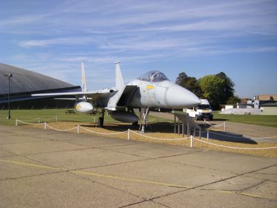 F15
