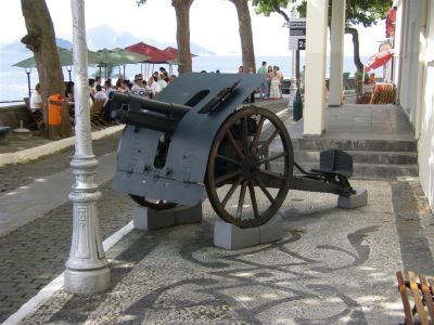 Images from Fort Copacabana, Rio
[url=http://en.wikipedia.org/wiki/Fort_Copacabana]Fort Copacabana, Rio[/url] contains the Museum of the History of the Brazilian Army and a coastal defense fort, Fort Copacabana
