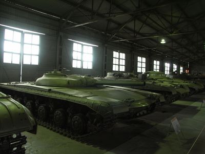 super-flat post war soviet experimental tank

