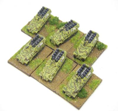 Red 3 Sdkfz Hanomags with crew
The crew come as 2 strips of seated men and a separate gunner with gun and mantlet cast as a single piece 
