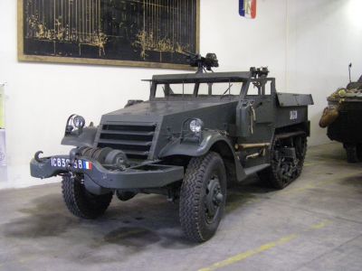 M3 half track
