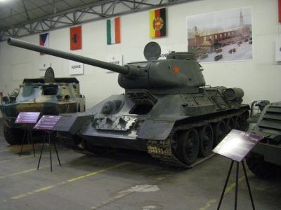 T34/85
T34/85
