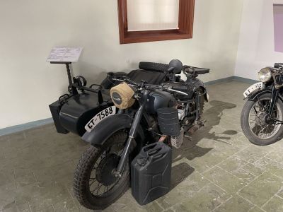 M/C Sidecar combo
