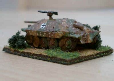 Hetzer 
in ambush cammo
