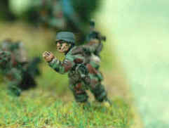 15mm FoW paratrooper
