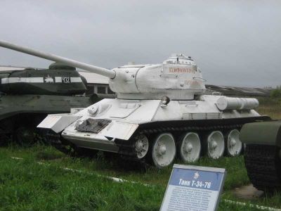 T34/85
