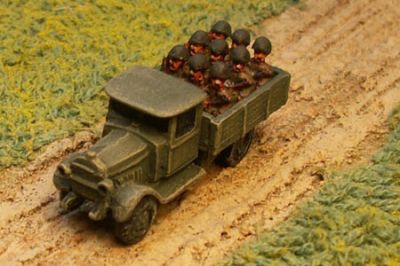 Polish Ursus Truck with Crew
From [url=http://www.pithead-miniatures.tk/] Pithead Miniatures[/url], 
Keywords:  Polish